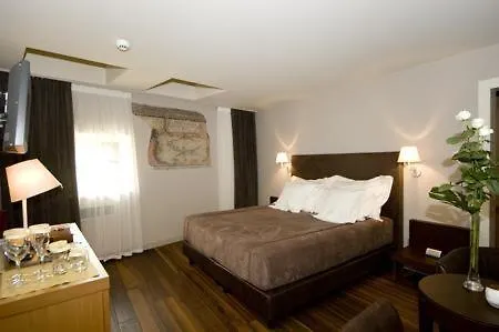 فندق Hotel Ai Capitani 5*